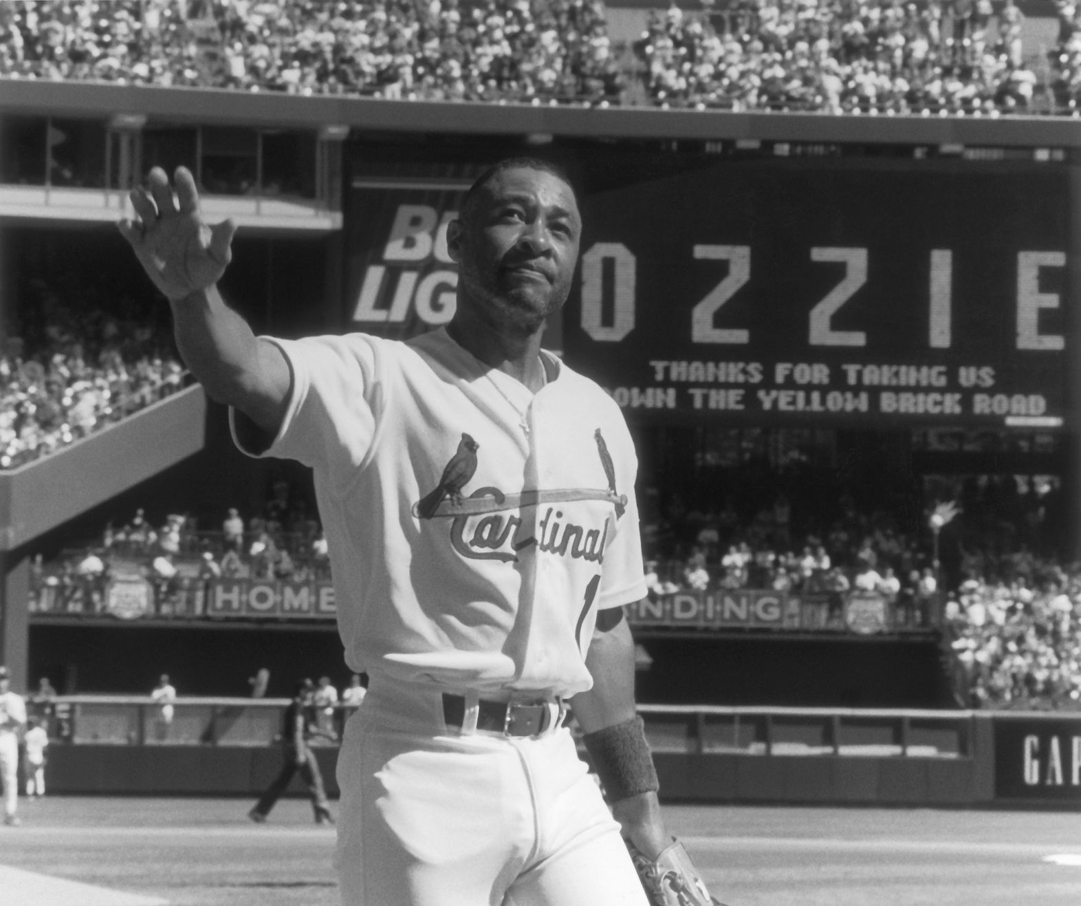 Ozzie Smith's number retired